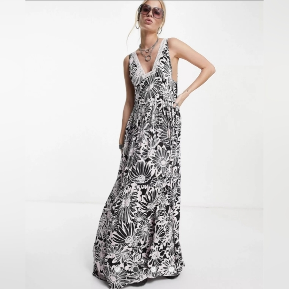 Free People Tiers For You Maxi Dress Daisy Sz XS - Picture 1 of 3